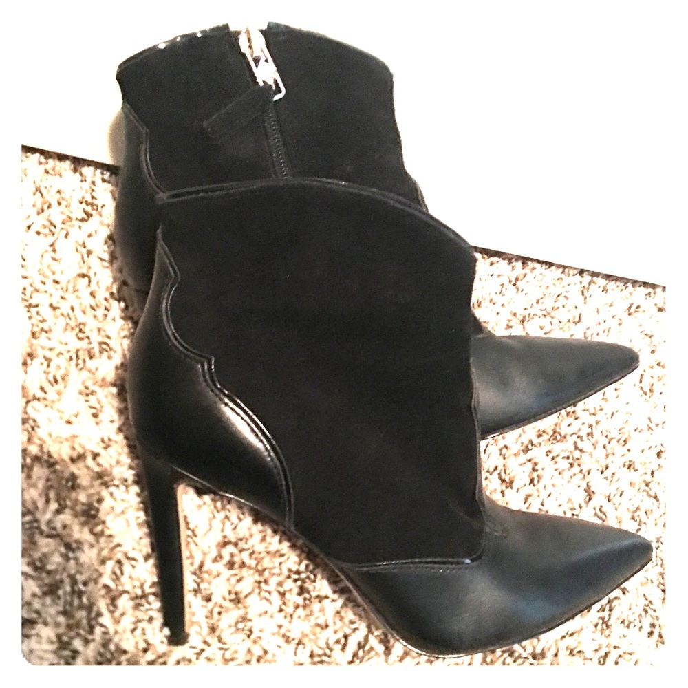 Sam Edelman booties🖤